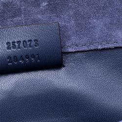 مملوكة مسبقًا Gucci Blue Microguccissima Patent Leather Broadway Clutch