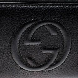 مملوكة مسبقًا Gucci Black Leather Soho Zip Around Wallet