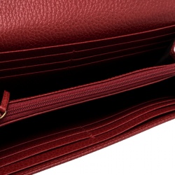 Pre Owned Gucci Red Leather Double G Continental Wallet 