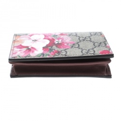 Gucci Beige/Pink GG Supreme Canvas Blooms Card Case
