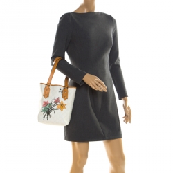 Pre Owned حقيبة يد غوتشي غرسهوبر تاتو صغيرة كانفاس مقوى سوبريم GG بنية/ بيضاء