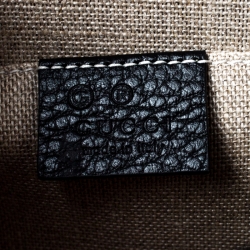 Pre Owned حقيبة كتف غوتشي مارمونت GG ميني جلد أسود