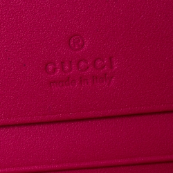 مملوكة مسبقًا Gucci Pink/Gold Guccy Logo Leather Bifold Compact Wallet