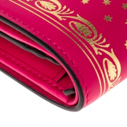 مملوكة مسبقًا Gucci Pink/Gold Guccy Logo Leather Bifold Compact Wallet