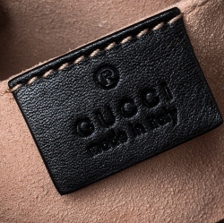 مملوكة مسبقًا Gucci Black Matelassé Leather Mini GG Marmont Crossbody Bag