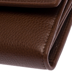 Gucci Brown Leather GG Buckle Continental Flap Wallet