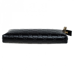 مملوكة مسبقًا Gucci Black Guccissima Leather Wristlet Zip Chain Clutch