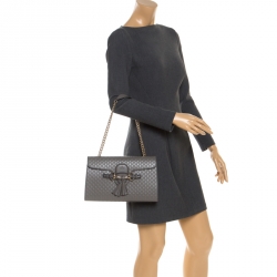 مملوكة مسبقًا Gucci Grey Microguccissima Leather Medium Emily Chain Shoulder Bag
