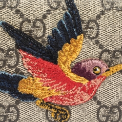 Pre Owned Gucci Beige GG Supreme Canvas Bird Embroidered Bifold Card Holder 