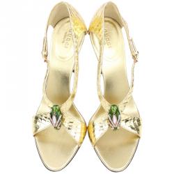 مملوكة مسبقًا Gucci Metallic Gold Python Jeweled Bamboo Heel Sandals