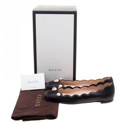 مملوكة مسبقًا حذاء باليرينا فلات غوتشي جلد أسود بلؤلؤ مزين مقاس 39