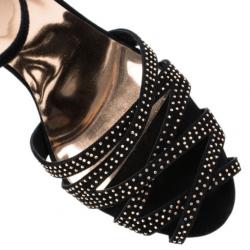 Pre Owned Gucci Black Suede Fleur Studded Sandals Size 40