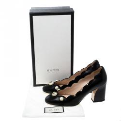 Pre Owned Gucci Black Scalloped Leather Willow Pearl Embellished Block Heel Pumps Size 37