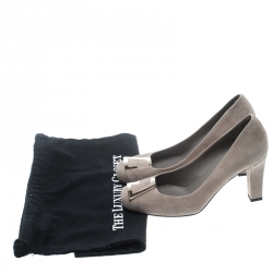 Pre Owned حذاء كعب عالي غوتشي إبزيم G سويدي رمادي فاتح مقاس 36