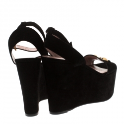 مملوكة مسبقًا Gucci Black Suede Horsebit Platform Ankle Strap Wedges Size 38