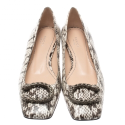 مملوكة مسبقًا Gucci Beige Python Leather Square Toe Flats Size 39