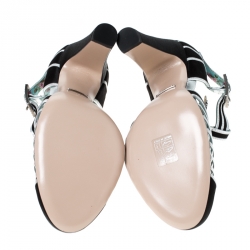 Pre Owned Gucci Black Satin And Sliver Leather Flower Embellished T Strap Sandals Size 37