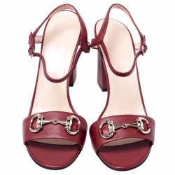مملوكة مسبقًا Gucci Red Leather Horsebit Open Toe Block Heel Ankle Strap Sandals Size 37