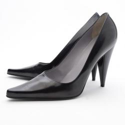 Pre Owned Gucci Black Leather Pointed Toe Pumps Size 38