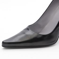 Pre Owned Gucci Black Leather Pointed Toe Pumps Size 38