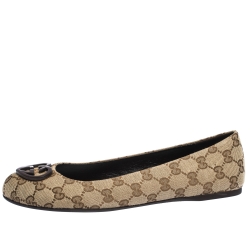 Pre Owned Gucci Beige GG Supreme Canvas Heart Shaped Interlocking GG Ballet Flats Size 40