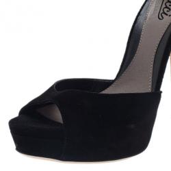 مملوكة مسبقًا Gucci Black Suede Studded Ankle Strap Platform Sandals Size 37.5