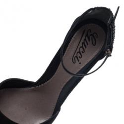 مملوكة مسبقًا Gucci Black Suede Studded Ankle Strap Platform Sandals Size 37.5