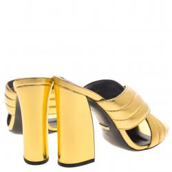 مملوكة  مسبقًا Gucci Gold Metallic Leather Sylvia Crossover Mules Size 39.5