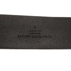 Pre Owned Gucci Black Leather Heart Crest Buckle Belt 90CM