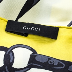 Pre Owned وشاح غوتشي حرير بشراشيب ونقوش بريدل أصفر ليموني مربع