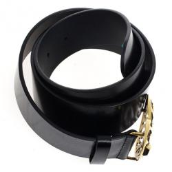 مملوكة مسبقًا Gucci Black Leather Heart Crest Buckle Belt 85 CM