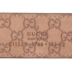 مملوكة مسبقًا Gucci Red Leather Anchor Studded Belt