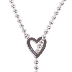 Pre Owned Gucci Heart Motif Toggle Closure Silver Necklace