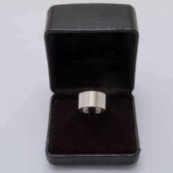 مملوكة مسبقًا Gucci Wide Band with Gucci Trademark Engraving Size 54