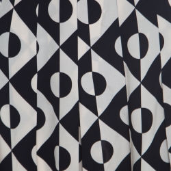 Gucci Monochrome Geometric Pattern Printed Silk Crepe de Chine Midi Skirt M