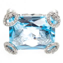 Gucci Diamond & Topaz 18 K White Gold Horsebit Cocktail Ring Size 53
