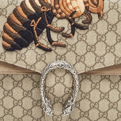مملوكة مسبقًا Gucci Beige GG Supreme Canvas and Suede Medium Bee Embroidered Dionysus Shoulder Bag