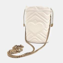 Pre Owned Gucci White Leather Mini Marmont Matelasse Bucket Bag