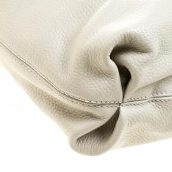 Pre Owned Gucci Light Beige Pebbled Leather Soho Hobo