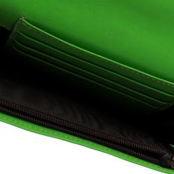 Gucci Off White/Green GG Supreme Canvas Flap Wallet