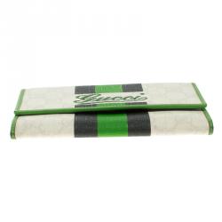 Gucci Off White/Green GG Supreme Canvas Flap Wallet