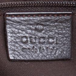 مملوكة مسبقًا حقيبة كتف غوتشي كانفاس GG بيج حلقة حرف D صغيرة