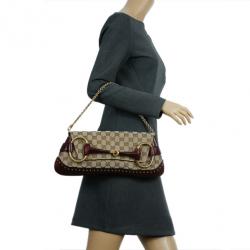 مملوكة مسبقًا Gucci Beige and Burgundy Canvas Monogram Horsebit Flap Clutch