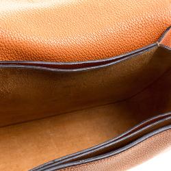 مملوكة مسبقًا حقيبة غوتشي قلاب جاكي جلد ناعم برتقالية