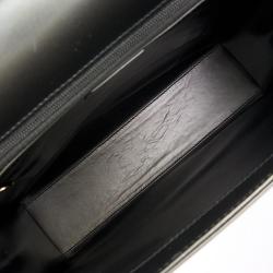 مملوكة مسبقًا حقيبة كتف غوتشي جلدد رصاصي ناعم