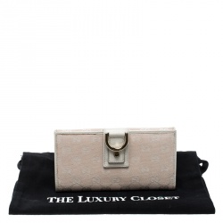 مملوكة مسبقًا Gucci Blush Pink/Off White GG Canvas Continental Wallet
