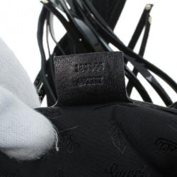 مملوكة مسبقًا Gucci Black Patent Leather Indy Hobo