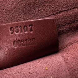 Pre Owned حقيبة كتف غوتشي هارت سويدي حمراء