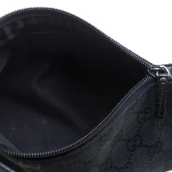 مملوكة مسبقًا Gucci Black GG Canvas Pochette Bag