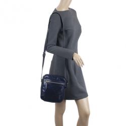 مملوكة مسبقًا Gucci Blue Guccissima Leather Crossbody Bag